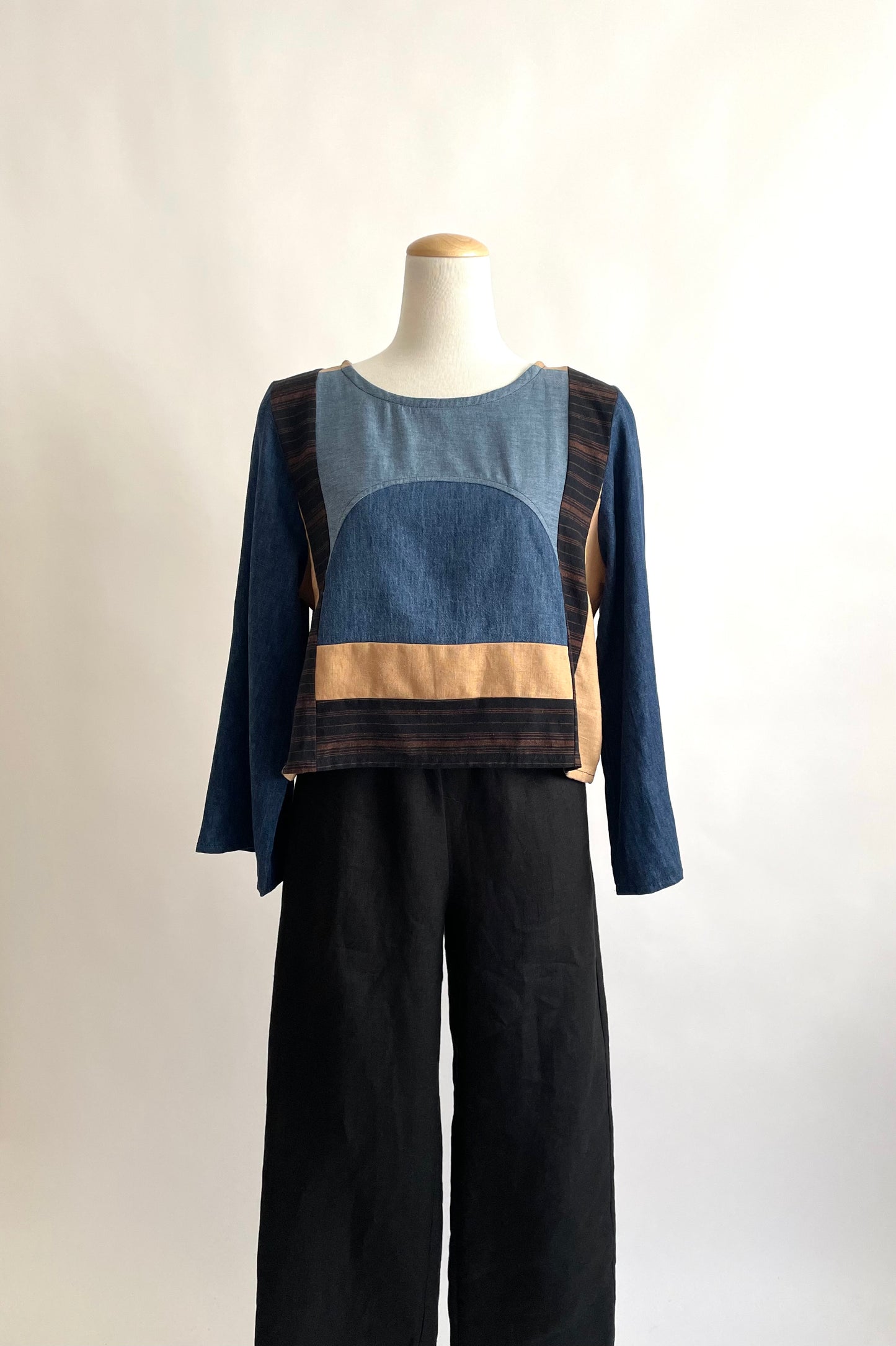 Long Sleeve Geometry Top